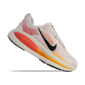 Nike Vomero Plus